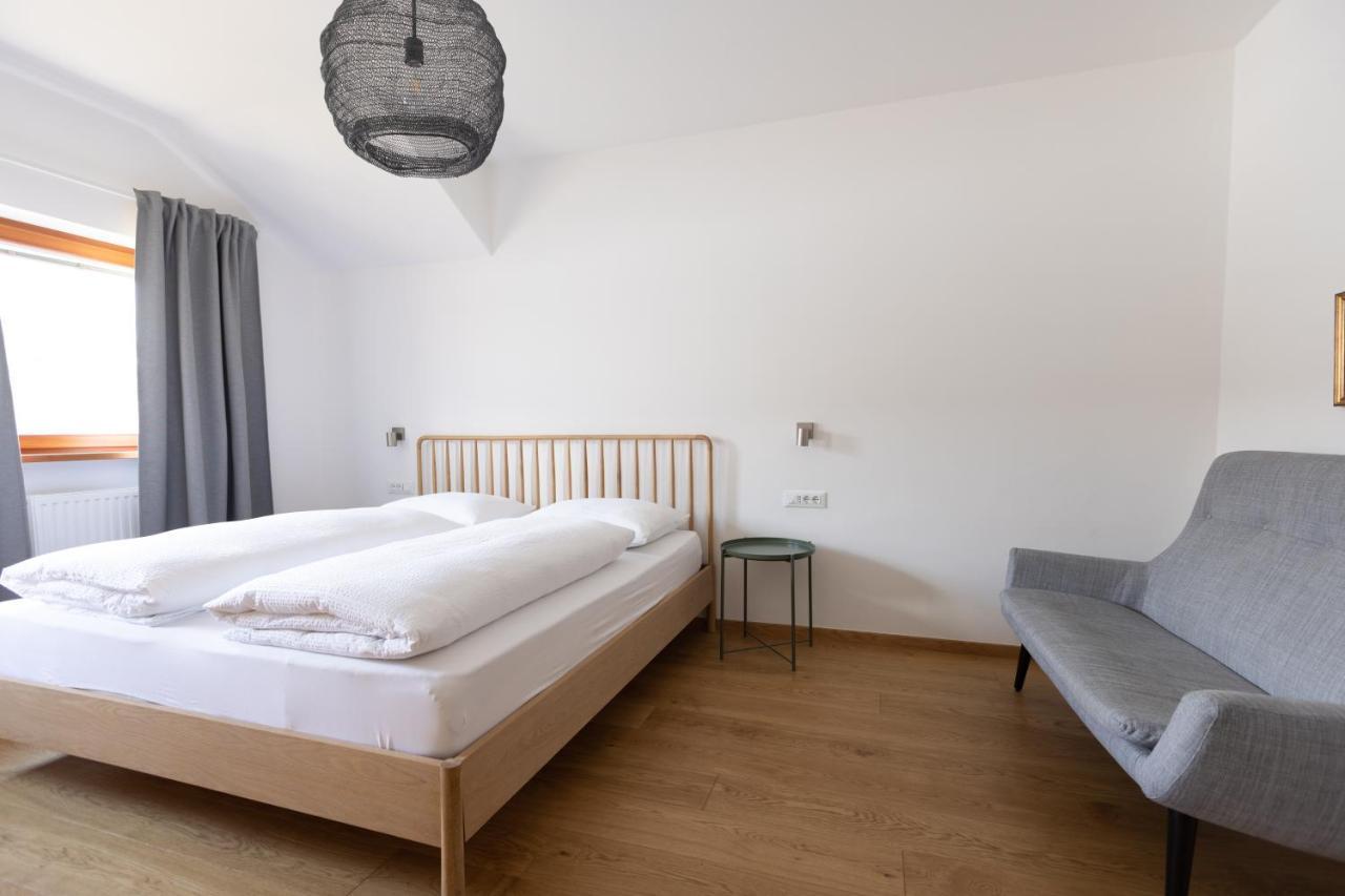 Schoene Wohnung Am Stadtrand Von Meran Valentinhof Экстерьер фото